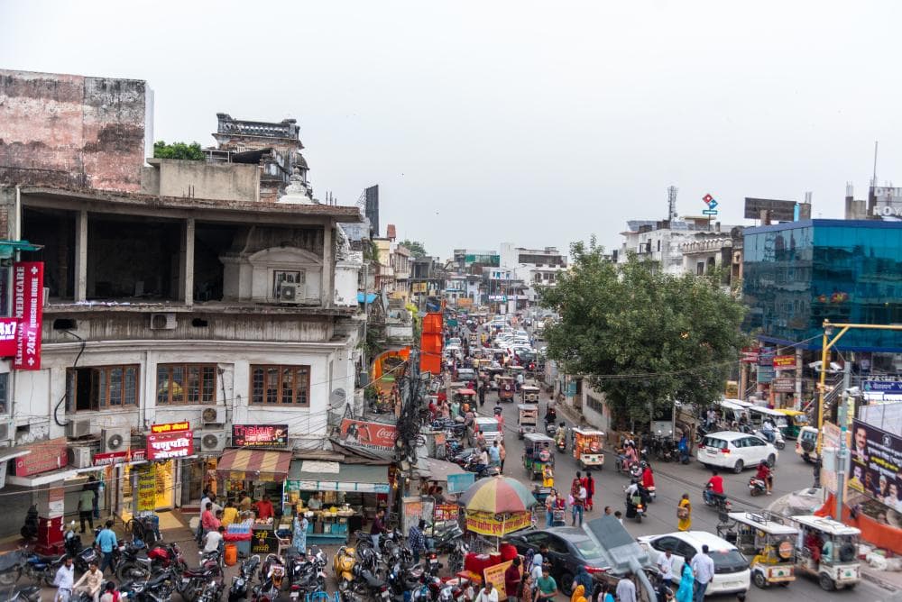 Society Delivery in Aminabad, Lucknow — locality view 4