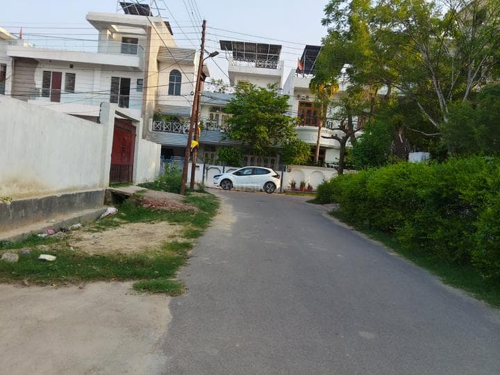 Ashiyana, Lucknow — Difwa water jar delivery area