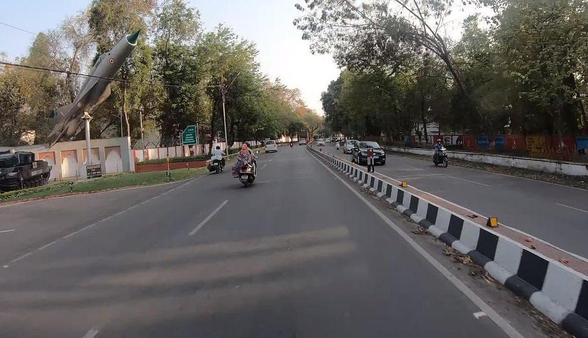 Cantt, Lucknow — Difwa water jar delivery area