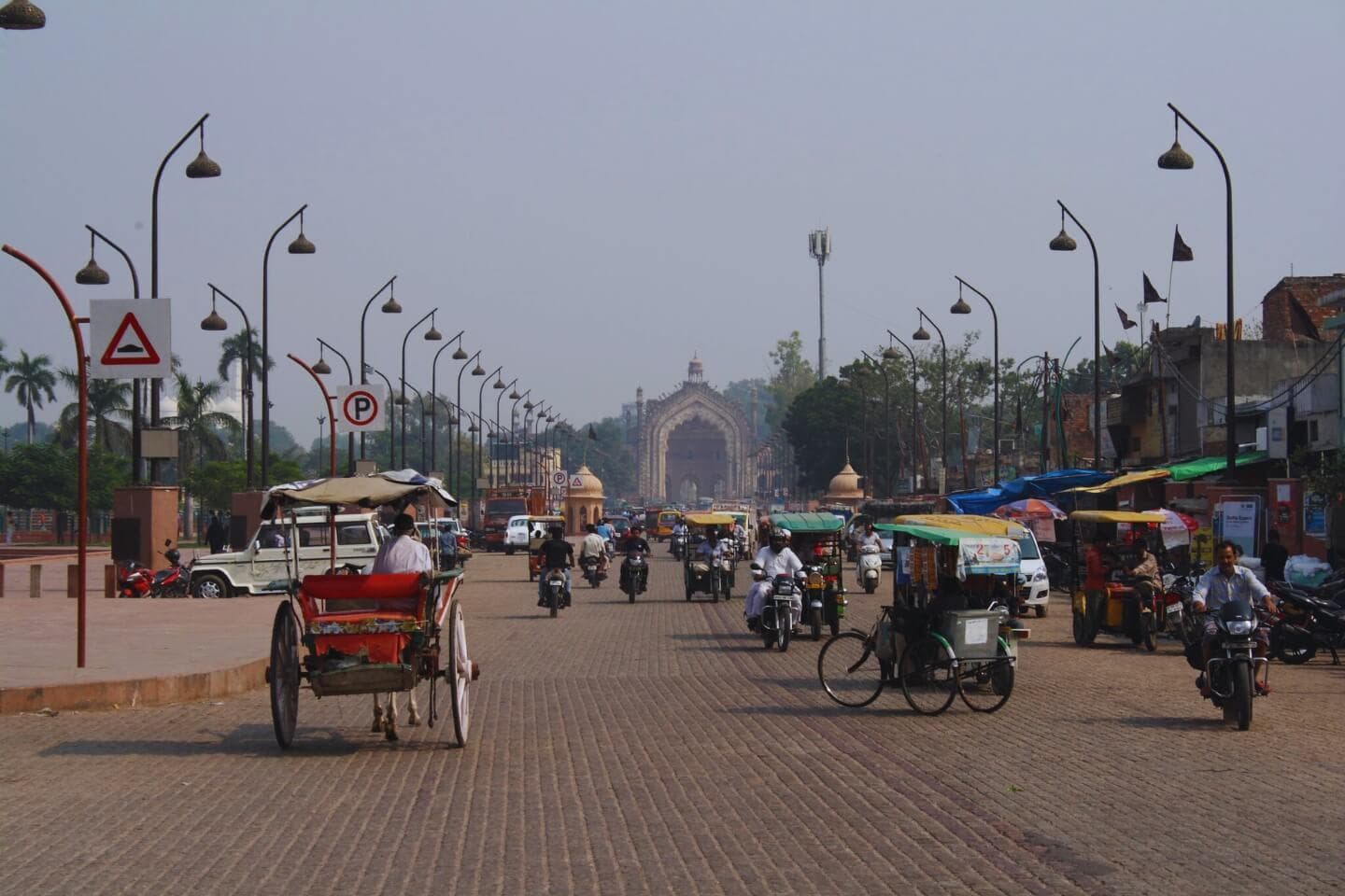 Chowk, Lucknow — Difwa water jar delivery area