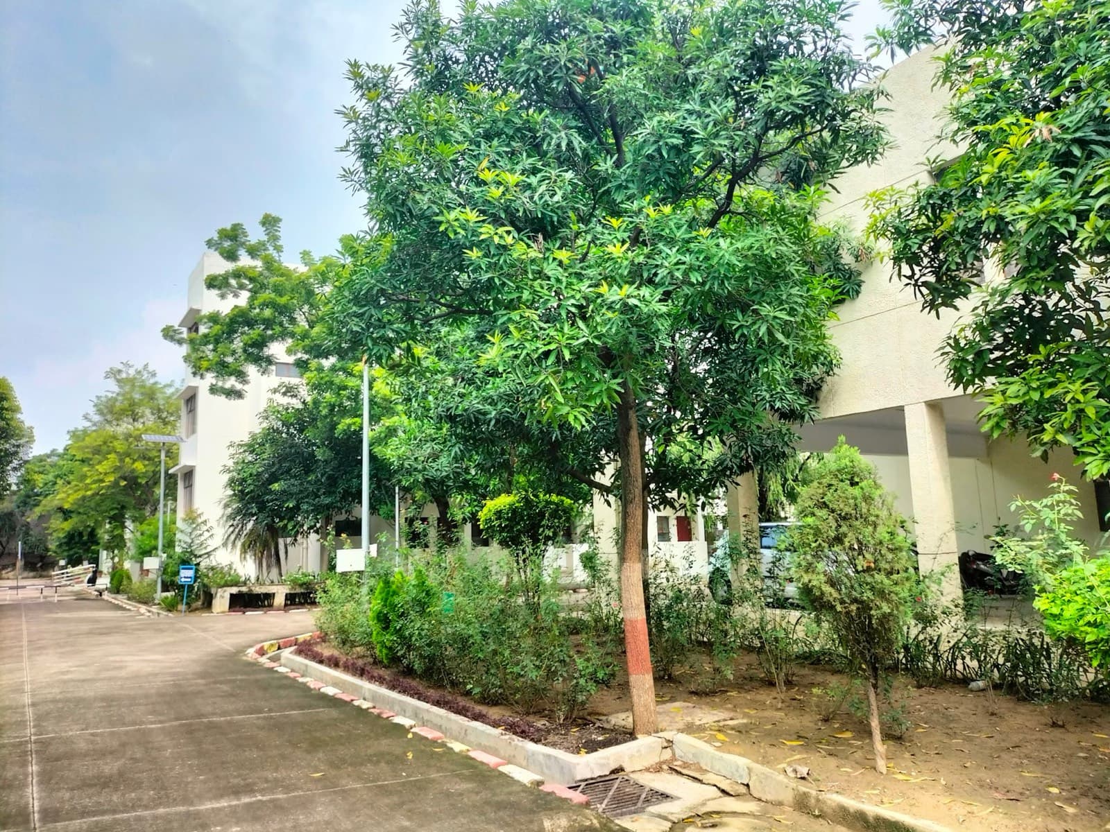 Gudamba, Lucknow — Difwa water jar delivery area