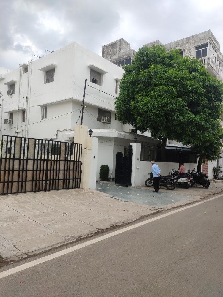 Office Water Delivery in Mahanagar, Lucknow — locality view 2