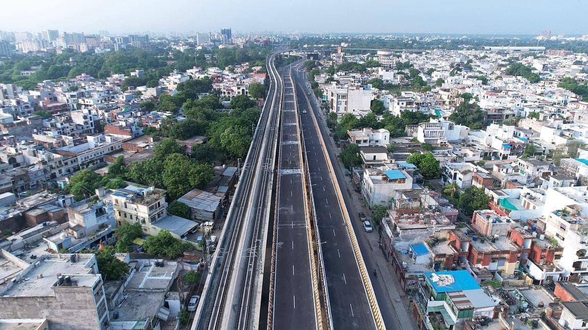 Society Delivery in Munshipulia, Lucknow — locality view 4