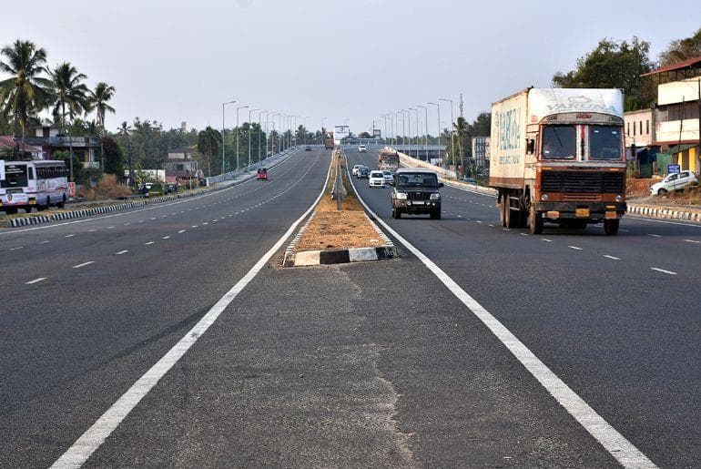 Society Delivery in Sitapur Road, Lucknow — locality view 4